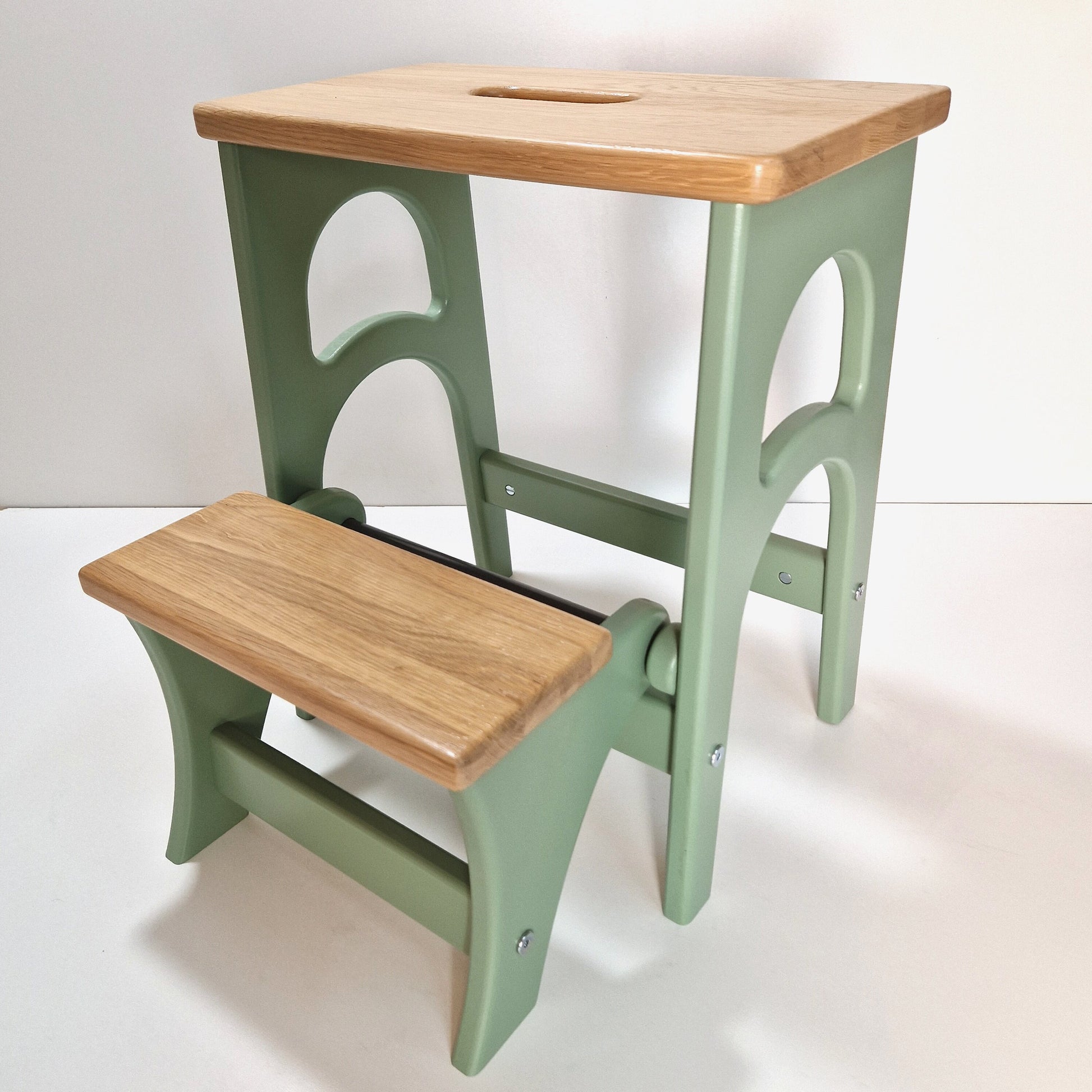 Stepladder, StepStool, Stool Ladder, Foot Stool, Convertible Chair, Kitchen Step Stool, Dinning Stool, Transformer 17.8"