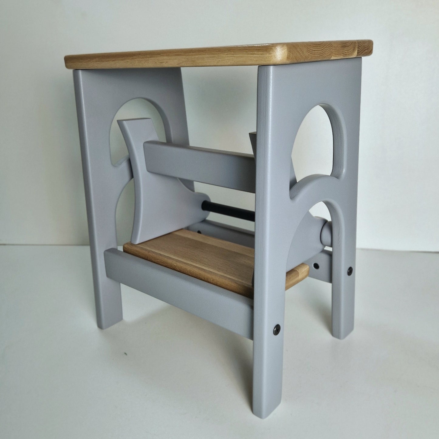 Convertible Stepladder Chair, Solid Wood Step Stool for Adults, Space Saving Kitchen Ladder, Wooden Stool