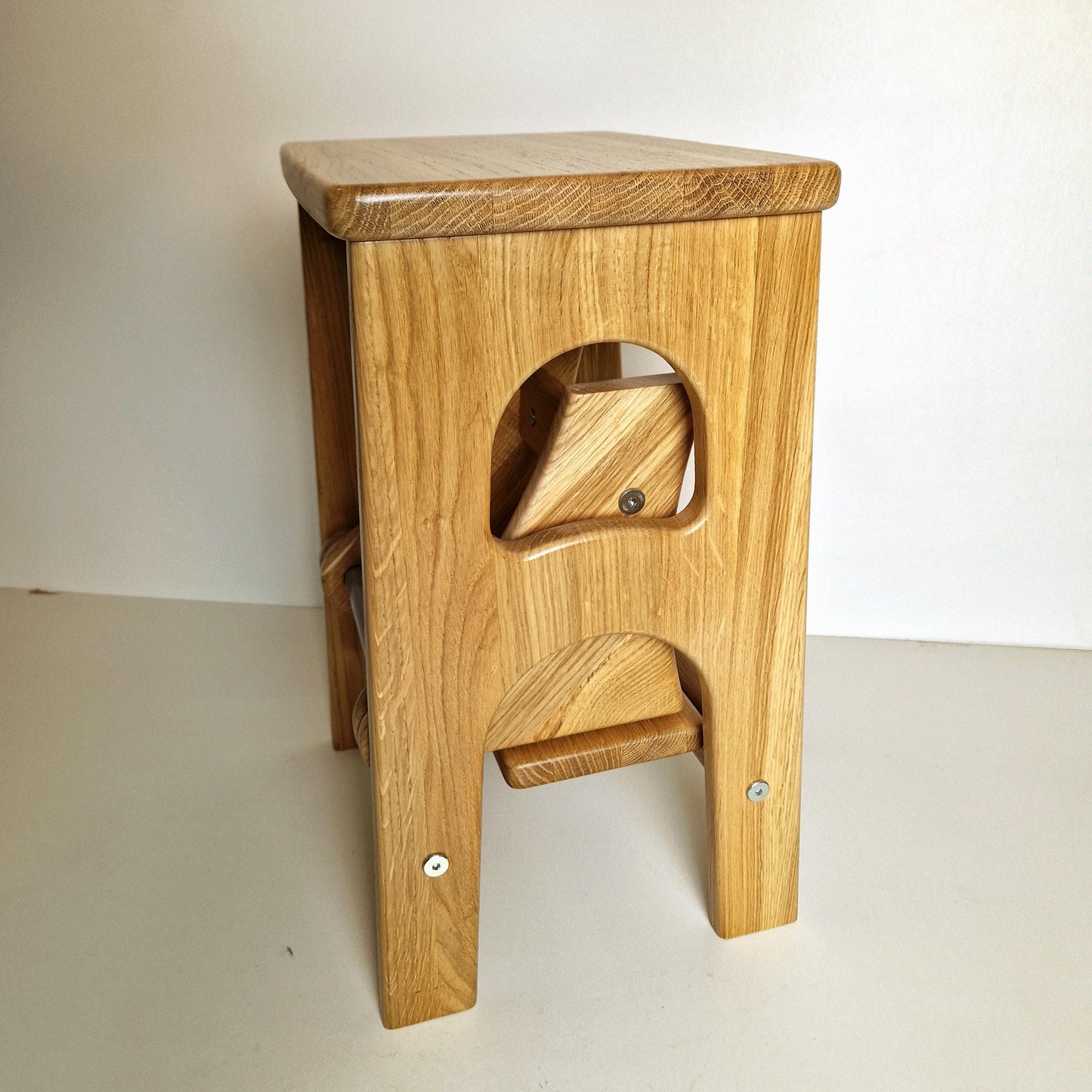 Natural Oak Stepladder 12,2inch/31cm wide, 17,8 inch/45 cm high, StepStool Natural Wood, Stool Ladder, Kitchen Step Stool