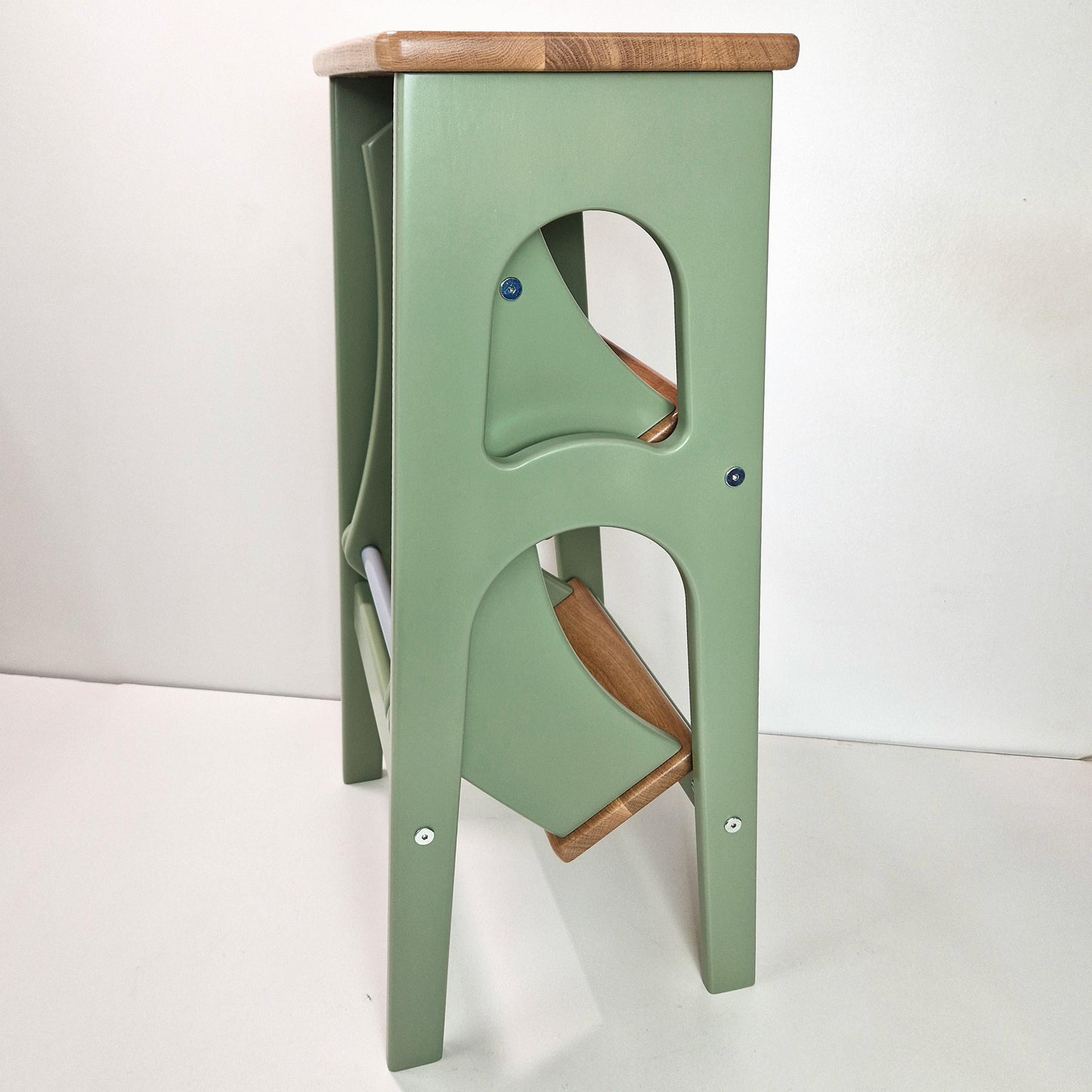 High Stepladder 28.5 inches, StepStool, Stool Ladder, Foot Stool, Convertible Chair, Kitchen Step Stool, Dinning Stool, Transformer Stool