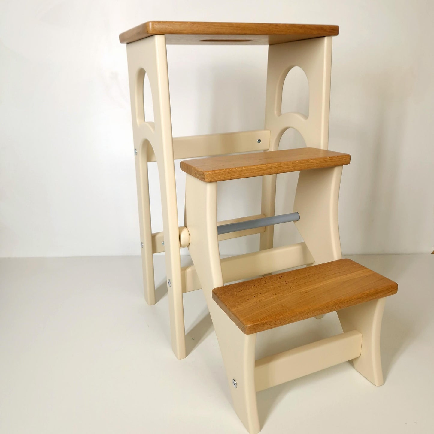 Stepladder Alpaca, StepStool, Stool Ladder, Foot Stool, Convertible Chair, Kitchen Step Stool, Dinning Stool, Yosemite, Almond latte, Putnam