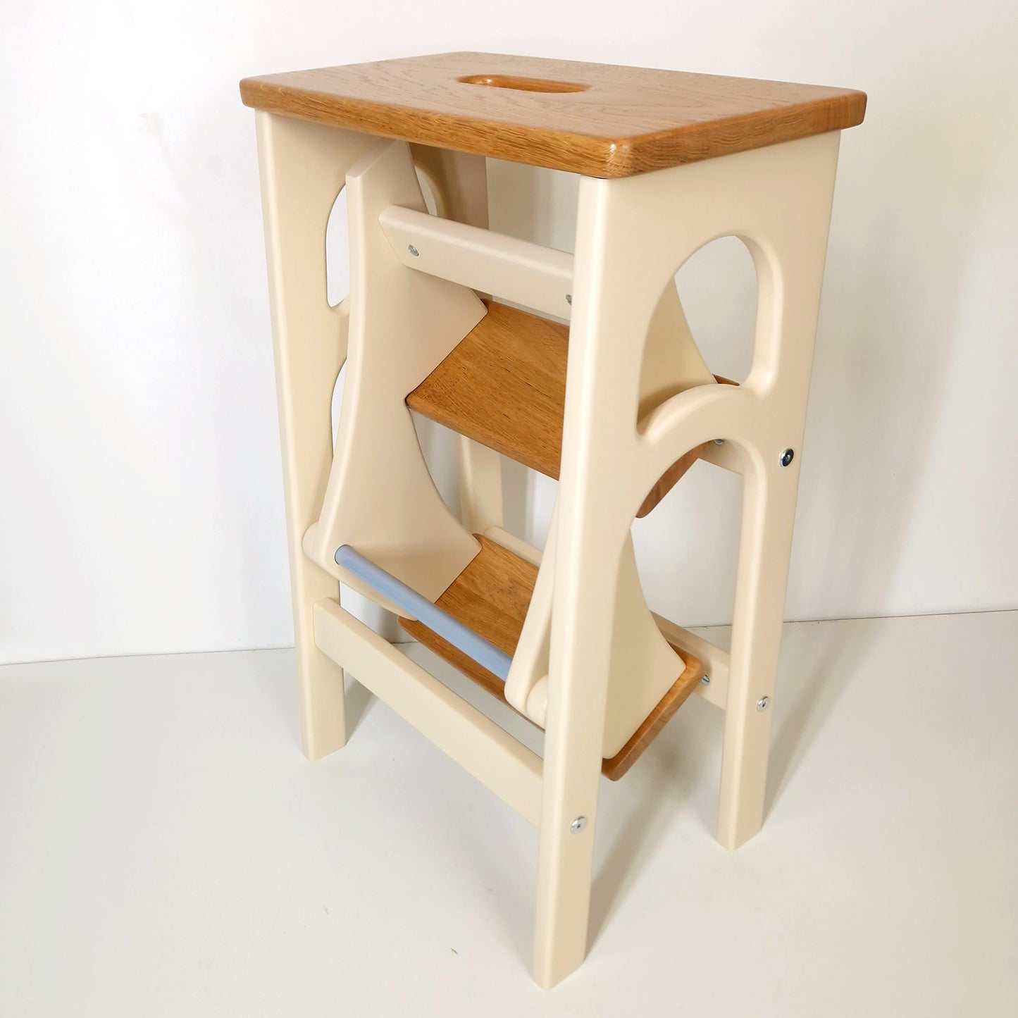 Stepladder Alpaca, StepStool, Stool Ladder, Foot Stool, Convertible Chair, Kitchen Step Stool, Dinning Stool, Yosemite, Almond latte, Putnam